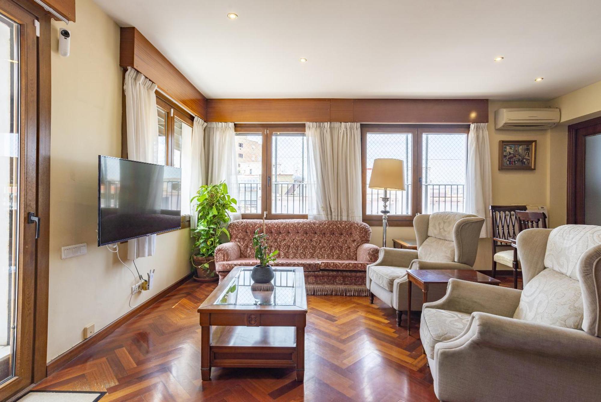 Gran Atico En El Soho De Malaga Para 7 外观 照片
